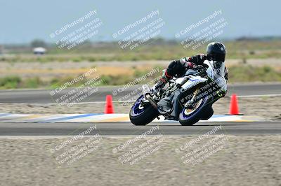 media/Apr-18-2025-TrackDaz (Fri) [[45f5874c44]]/B Group/Session 2 (Turn 7)/